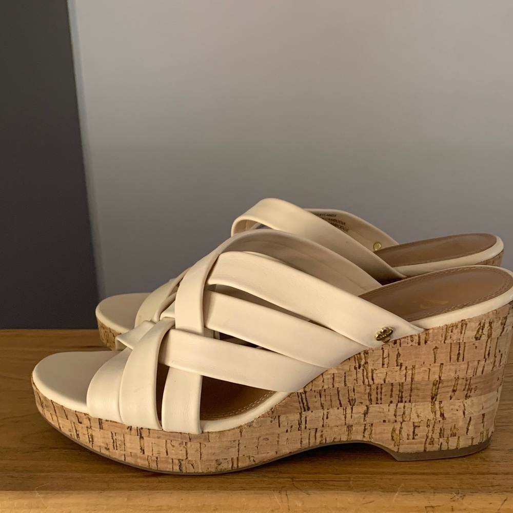 Sam & Libby Cream Wedge Sandals